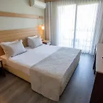 çilek Marina Otel