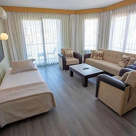 Hotel Cilek Marina *