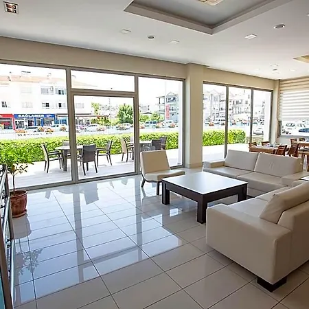 Cilek Marina Hotel Cesme